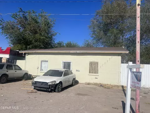 11147 Alameda Ave, Socorro, TX 79927