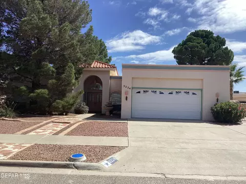 3224 Hickman St, El Paso, TX 79936