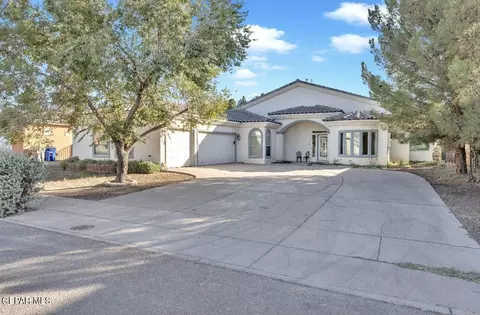 736 Scott Ln, El Paso, TX 79932