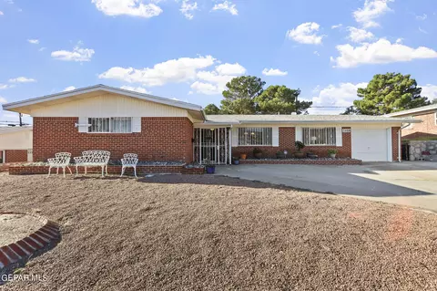 3408 Zircon Dr, El Paso, TX 79904