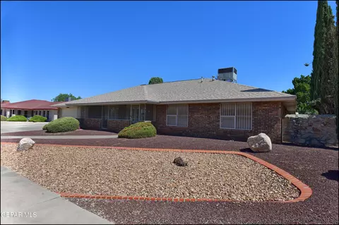 1840 Arnold Palmer Dr, El Paso, TX 79935