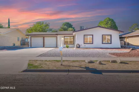 10812 Frazier Ct, El Paso, TX 79935