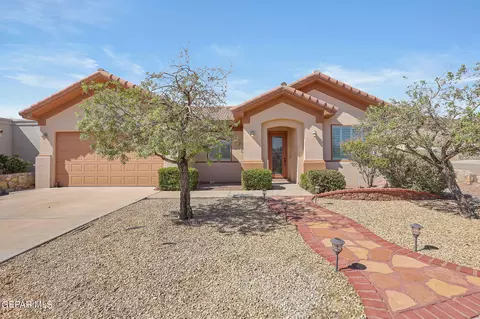 6689 Crucero Del Sol Ct, El Paso, TX 79911