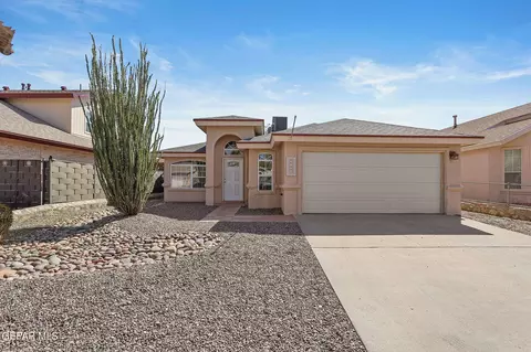 5420 Roger Maris Dr, El Paso, TX 79934