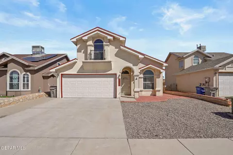 2336 Tierra Humeda Dr, El Paso, TX 79938