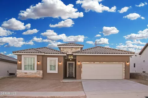 873 Eastwell Dr, Horizon City, TX 79928