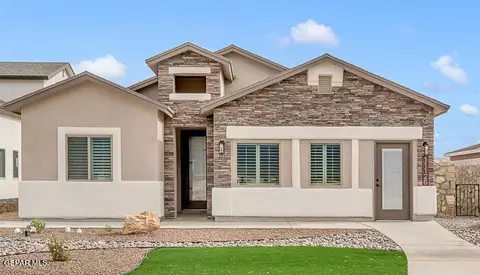 1021 Barbara Ave, Socorro, TX 79927