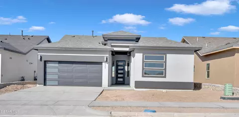 433 Santiago Munos St, Vinton, TX 79821