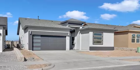 437 Santiago Munos St, Vinton, TX 79821