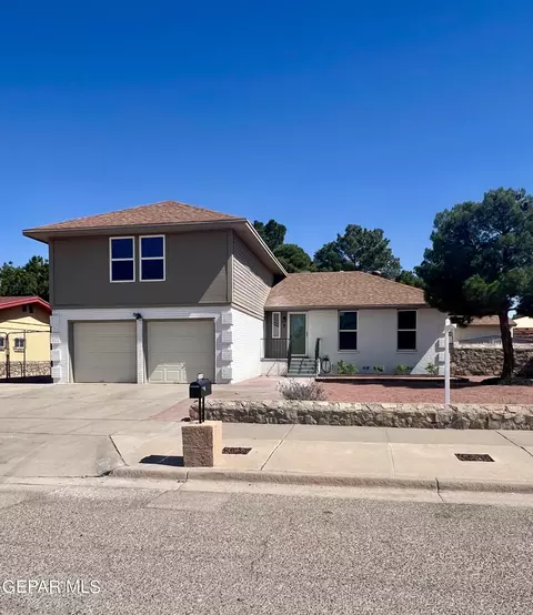 3104 Amarillo St, El Paso, TX 79936