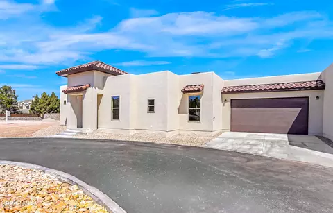 871 Country Club Rd #1D, El Paso, TX 79932