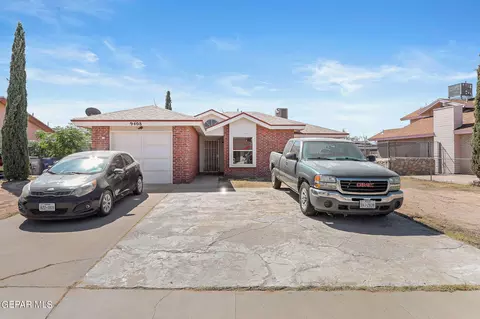 9408 Sorbonne Dr, El Paso, TX 79907