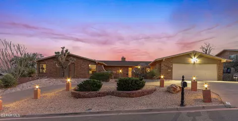 2924 Stone Edge Rd, El Paso, TX 79904