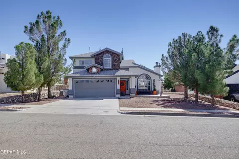 7012 Crown Ridge Dr, El Paso, TX 79912