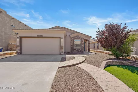 7128 Copper Town Dr, El Paso, TX 79934