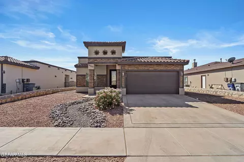 14632 Hunters Grove Ave, El Paso, TX 79938