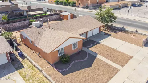 10204 Honolulu Dr, El Paso, TX 79925
