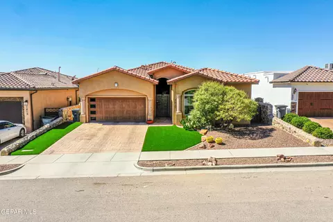 1817 Tin Star St, El Paso, TX 79911