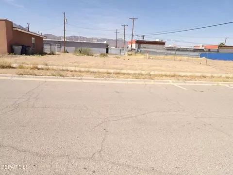 9905 Taj Mahal St, El Paso, TX 79924