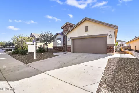 7790 Enchanted Circle Dr, El Paso, TX 79911