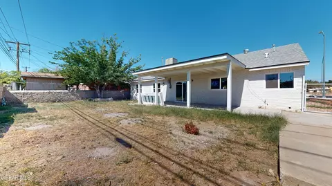 8334 N North Loop Dr, El Paso, TX 79907 photo 6