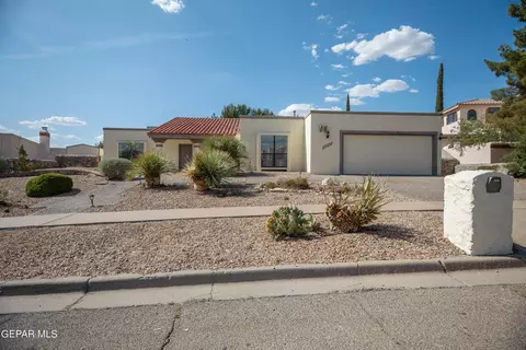 6237 Camino Alegre Dr, El Paso, TX 79912
