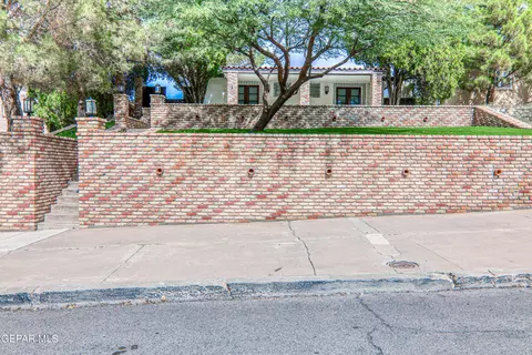 705 Winter Dr, El Paso, TX 79902