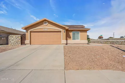 4717 Joseph Rodriguez Dr, El Paso, TX 79938