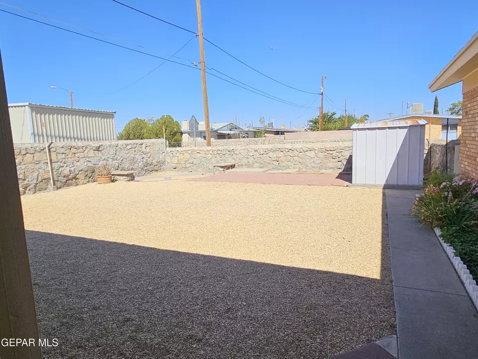 Exterior - 9937 Bomarc St E, El Paso, TX 79924 photo 6 of 9