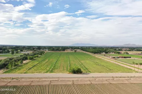 1007 Gardner Rd, El Paso, TX 79932