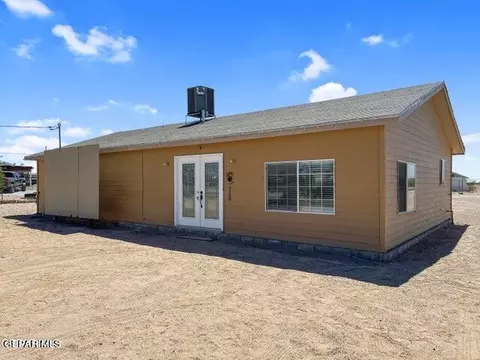 540 Little Apalooza St, Tornillo, TX 79853