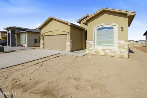 130 Ruth Trl, Santa Teresa, NM 88008