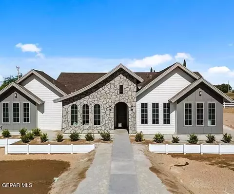 2313 Tierra Fabian Pl, El Paso, TX 79938