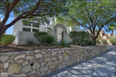 1053 Calle Milagro Dr, El Paso, TX 79912