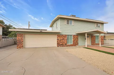 10221 Luella Ave, El Paso, TX 79925