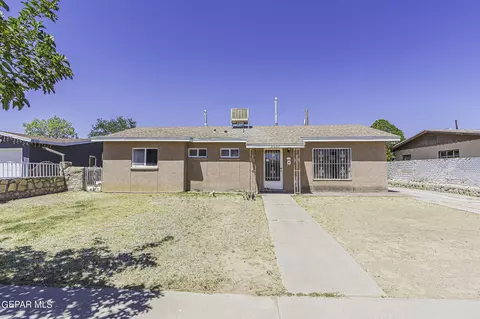 9037 Mt Etna Dr, El Paso, TX 79904