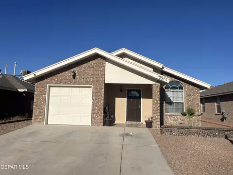 12573 Tierra Norte Rd, El Paso, TX 79938
