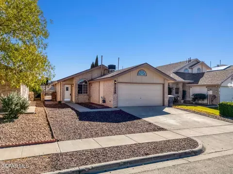 1620 Saint Cassian Dr, El Paso, TX 79936
