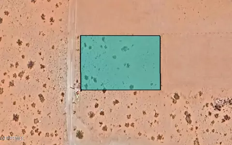 tbd 045011 Centerville Dr, El Paso, TX 79928