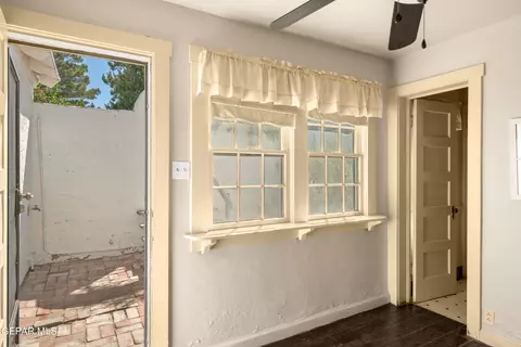 Entry Way - 620 Blacker Ave, El Paso, TX 79902 photo 10 of 10