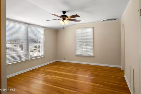 Bedroom - 620 Blacker Ave, El Paso, TX 79902 photo 3 of 9