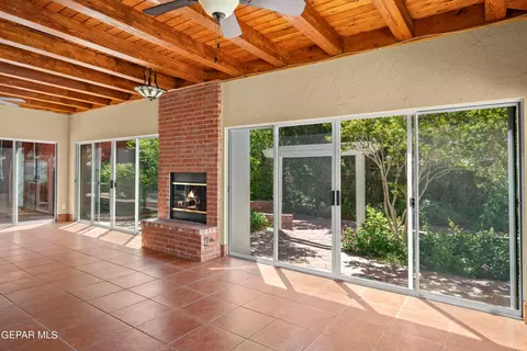 Exterior - 620 Blacker Ave, El Paso, TX 79902 photo 7 of 28