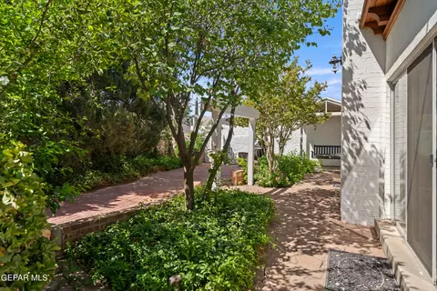 Exterior - 620 Blacker Ave, El Paso, TX 79902 photo 21 of 28