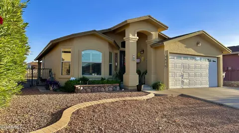 5456 Ignacio Frias Dr, El Paso, TX 79934