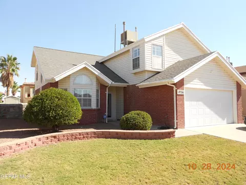 1936 Thunder Ridge Dr, El Paso, TX 79938