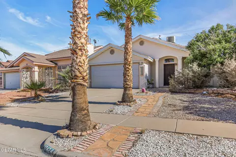 12424 Robert Dahl Dr, El Paso, TX 79938