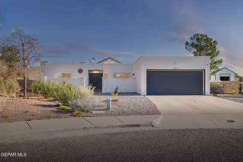 11521 Town Lake Ln, El Paso, TX 79936