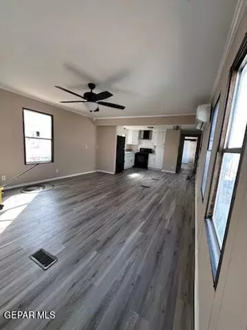 301 E Borderland Rd #11, El Paso, TX 79932
