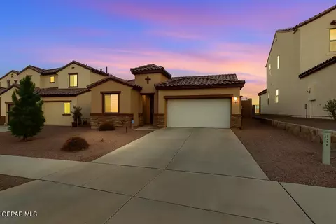 569 Dulwic Dr, Horizon City, TX 79928