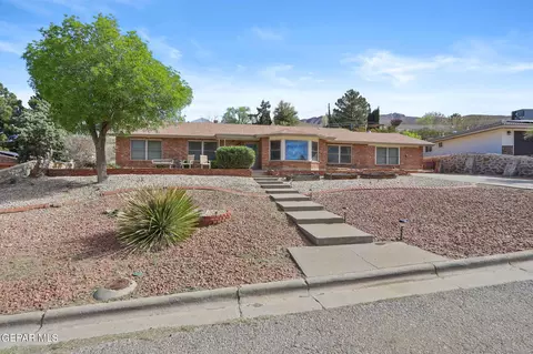 4020 Santa Anita Dr, El Paso, TX 79902
